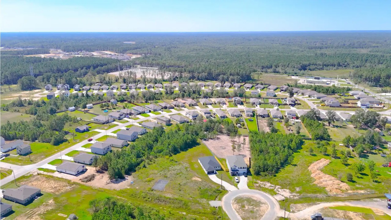 How-Drone-Technology-Is-Transforming-Land-Development-1
