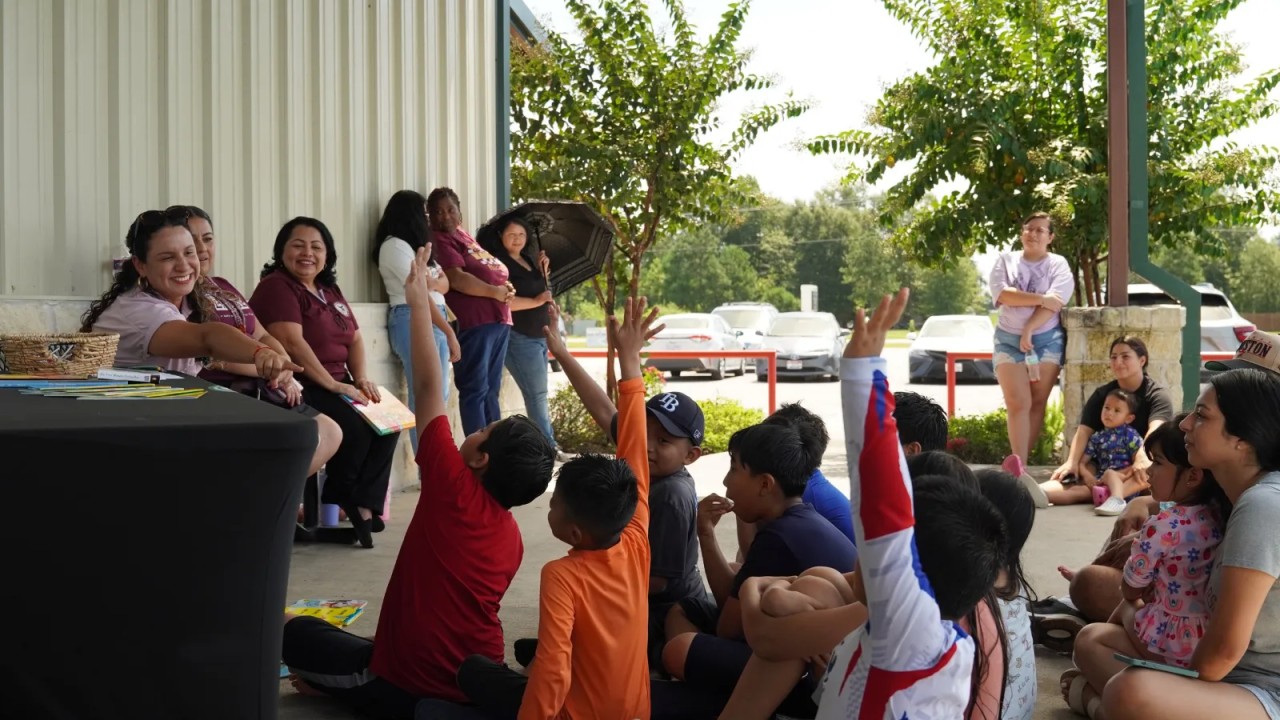 the-lasting-impact-of-great-teachers-celebrating-story-time-with-iltexa_20261015-173352_1